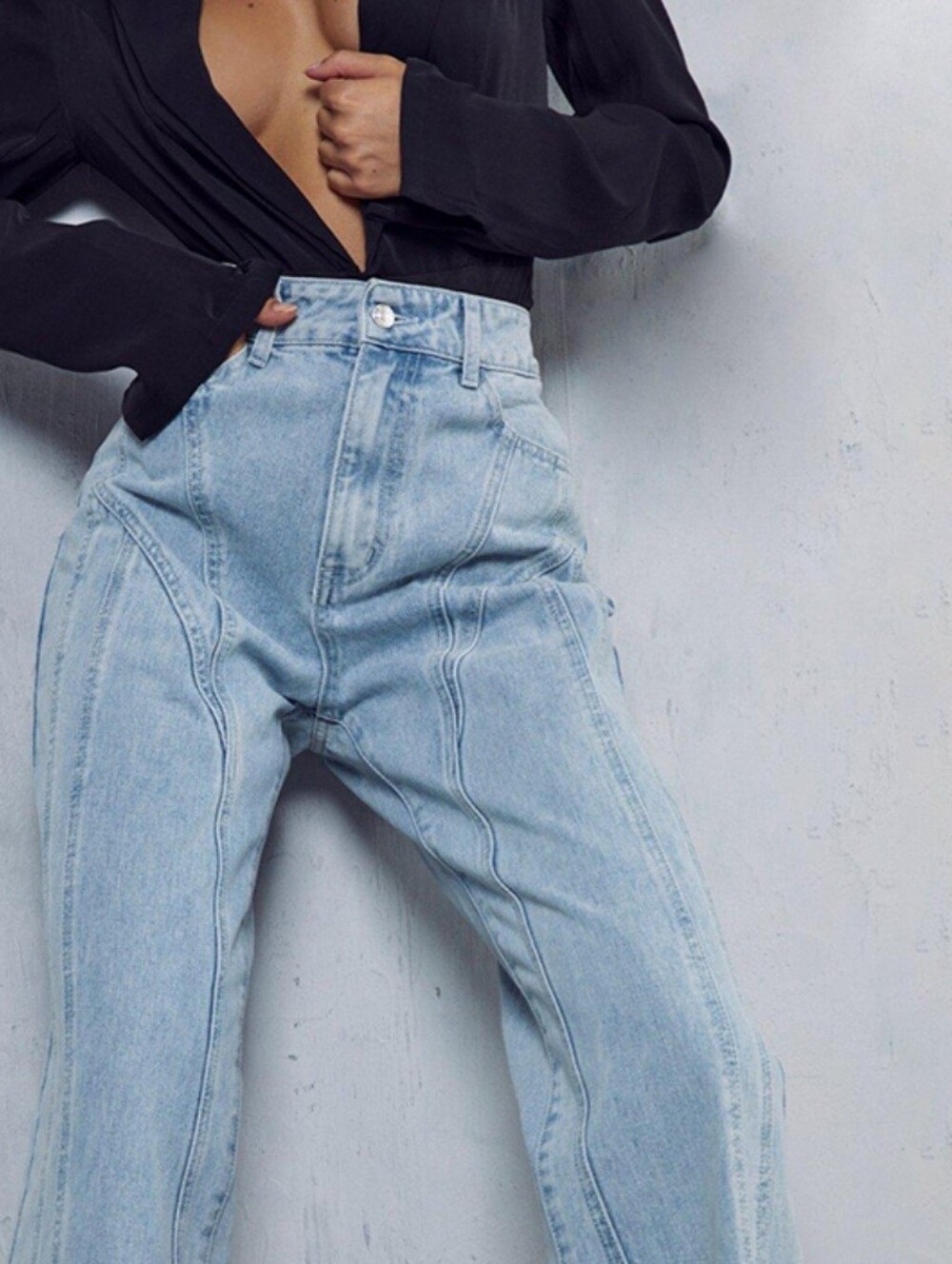 White Fox Boutique Light Wash Jeans